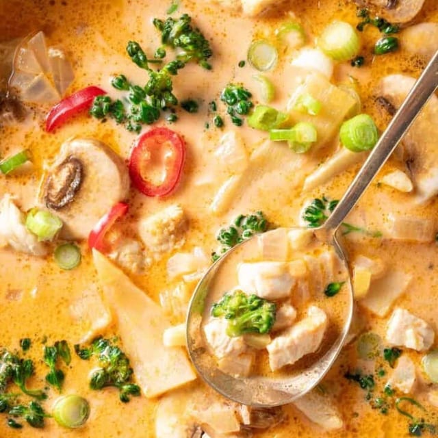 Tom Kha.